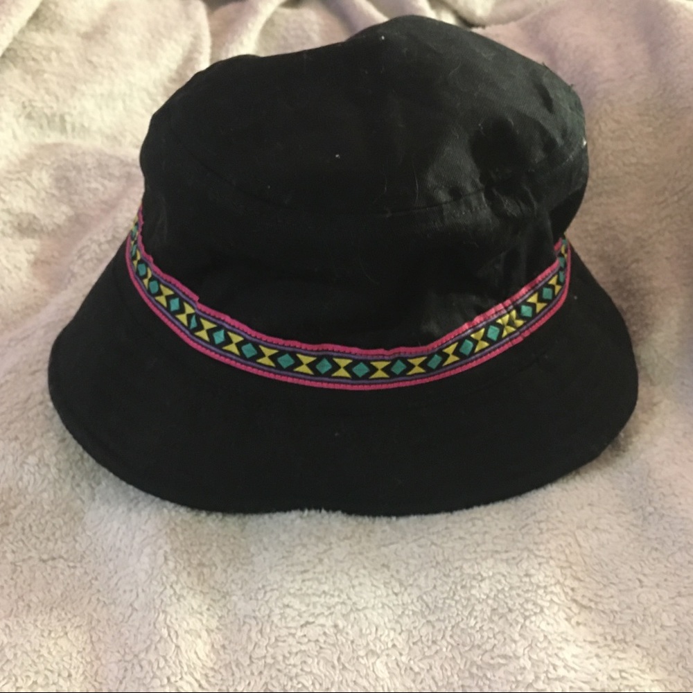 Zumies bucket hat